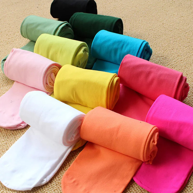 Collants bébé et enfant velours (x10) – Confort et style pour les petites princesses